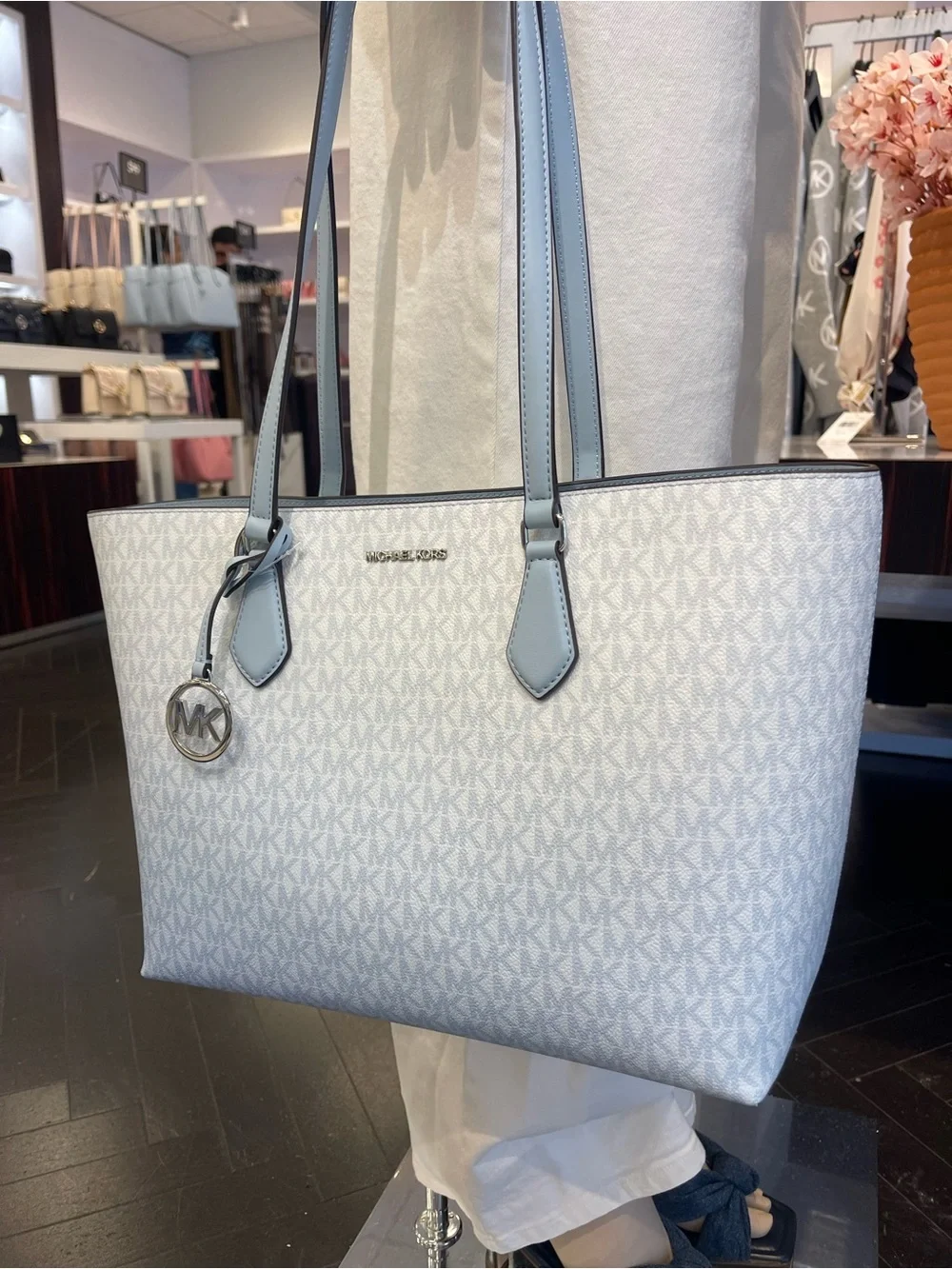 MICHAEL MICHAEL KORS SHEILA LG Multifunctional TOTE bag  Pale Ocean NWT
